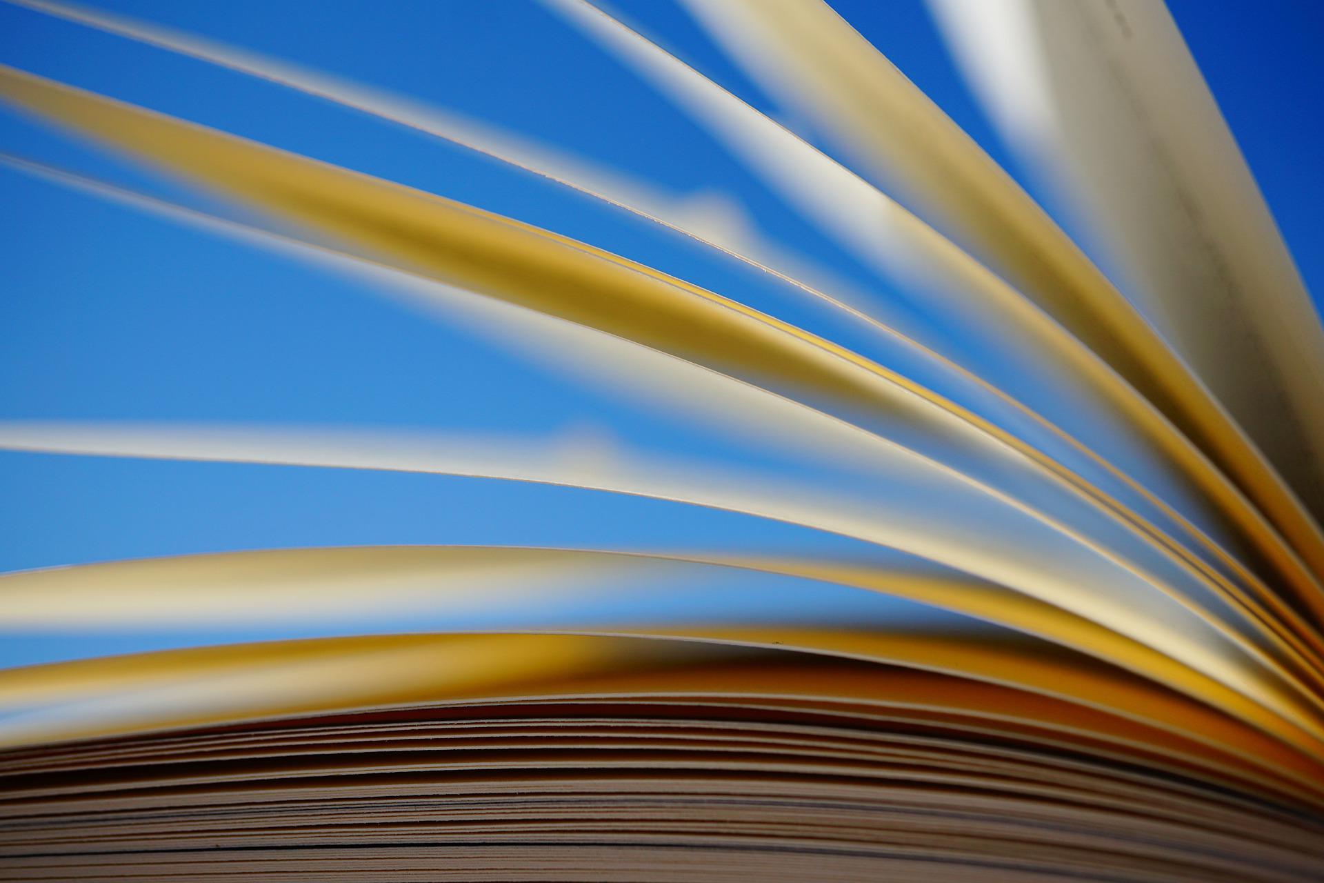 a book g76f9f9be4 1920